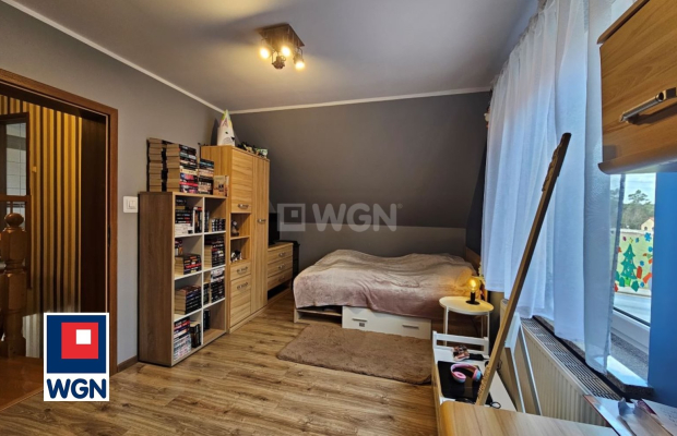 Konotop, dom 114 m2 z lokalem handlowo-usługowym 150 m2, cena 889 000,00 zł, sprzedam.  
  
Na sprzedaż dom z poddaszem użytkow