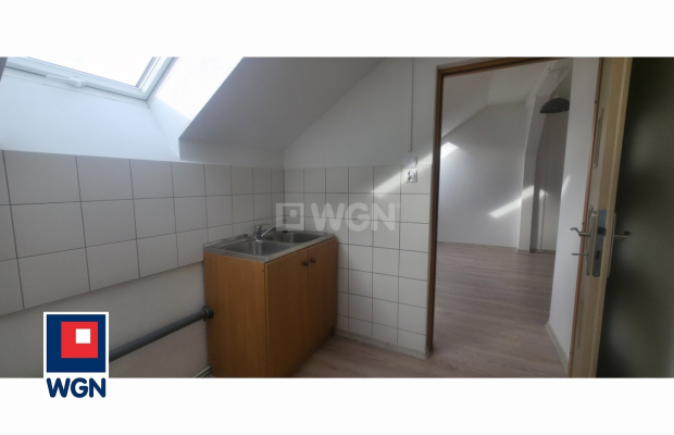 Nowa Sól, lokal mieszkalny, powierzchnia 24,09 m2, sprzedam, 125 000 zł. 
 
Zapraszam do zapoznania się z ofertą sprzedaży loka