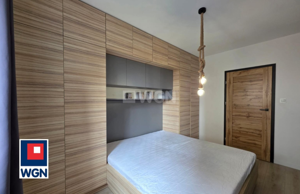 Na sprzedaż przestronne, nowoczesne i funkcjonalne mieszkanie o powierzchni 70 m2, zlokalizowane w nowym budownictwie.  
  
Lok