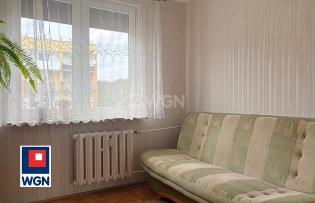 Nowa Sól, osiedle Konstytucji 3 Maja, mieszkanie, 2 pokoje, 48,3 m2, sprzedam, cena 330 000 zł.  
  
Oferuję na sprzedaż rozkła
