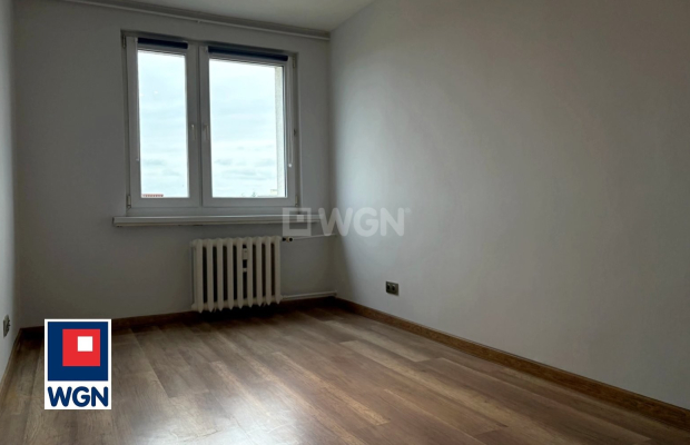Nowa Sól, mieszkanie 2 pokoje, kawalerka, 36 m2, wynajmę, odstępne 1 500 zł.  
  
Oferuję na wynajem mieszkanie w bloku, przy u