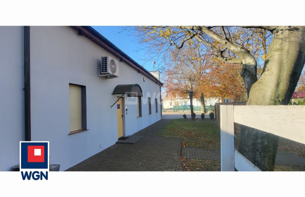 Legnica, obiekt magazynowy, usługowy, produkcyjny, 400 m2, wynajmę, cena 14000 zł/miesięcznie

Przedmiotem wynajmu jest obiekt 