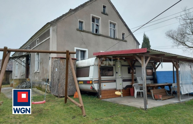 Bobrzany, dom 4 pokoje, 105 m2, sprzedam, cena 199 000 zł.  
Nowa cena!  
  
 Oferta wyłącznie w WGN nieruchomości.  
  
 Sprze