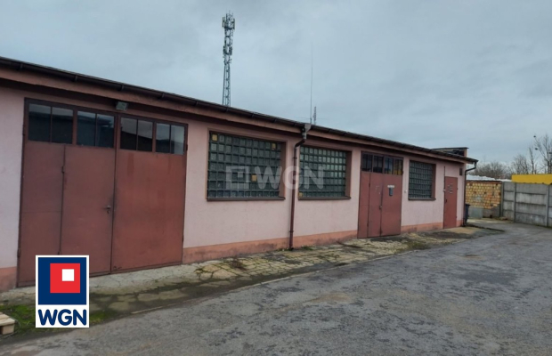 Szprotawa, obiekt warsztatowo-magazynowy, 171 m2, sprzedam, cena 390 000 zł.  
Nowa cena!  
  
 Oferta wyłącznie w WGN Nierucho