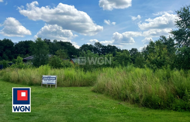 Wiechlice, działka budowlana, 1 359 m2, sprzedam, cena 85 000 zł.  
  
NOWA CENA!  
  
Oferta wyłącznie w WGN Nieruchomości!  

