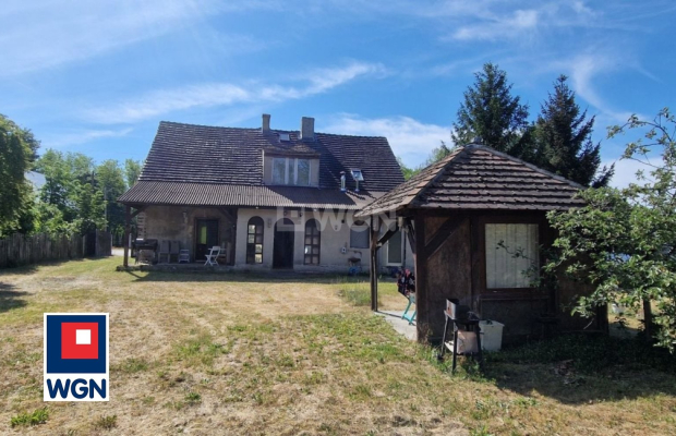 Śliwnik, dom 5 pokoi, 160 m2, sprzedam, cena 469 000 zł.  
  
 Oferta wyłącznie w WGN Nieruchomości.  
  
 Sprzedam domek na ws