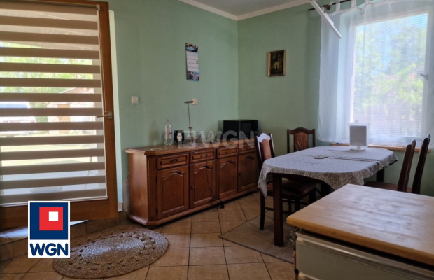 Śliwnik, dom 5 pokoi, 160 m2, sprzedam, cena 469 000 zł.  
  
 Oferta wyłącznie w WGN Nieruchomości.  
  
 Sprzedam domek na ws