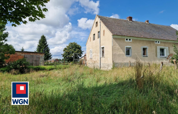 Chichy gmina Małomice, dom 4 pokoje, 120 m2, działka 2428 m2, cena 349 000 zł, sprzedam.  
  
Na sprzedaż oferuję Państwu dom w