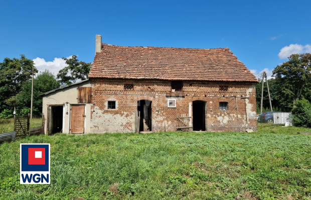 Chichy gmina Małomice, dom 4 pokoje, 120 m2, działka 2428 m2, cena 349 000 zł, sprzedam.  
  
Na sprzedaż oferuję Państwu dom w