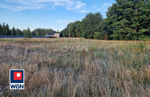 Henryków, działka budowlana, 2681 m2, sprzedam, cena 179 000 zł.  
  
Oferta wyłącznie w WGN Szprotawa  
  
Sprzedam działkę bu