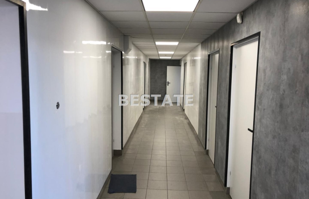 Lokale użytkowe w biurowcu Pabianice 