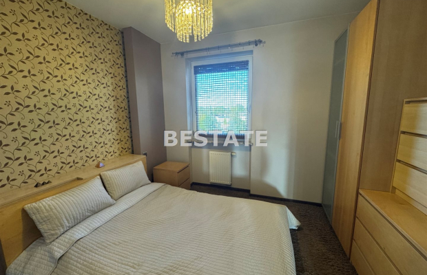 Przestronny apartament z garażem, teren zamknięty