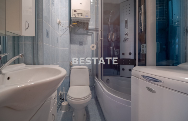 Na sprzedaż mieszkanie w Tarnowie przy ul. Lwowskiej - 2 pokoje, balkon, duża piwnica  

 Mam przyjemność zaprezentować ofertę 