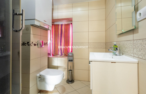 Dom wolnostojący z działką, ul. Skotnicka