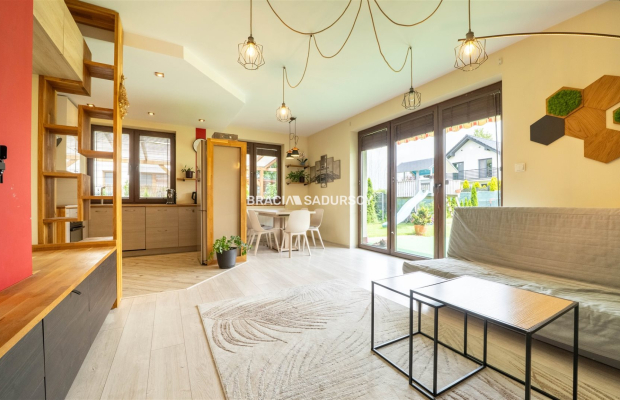 Śledziejowice dom bliźniak z duzym ogródmiem