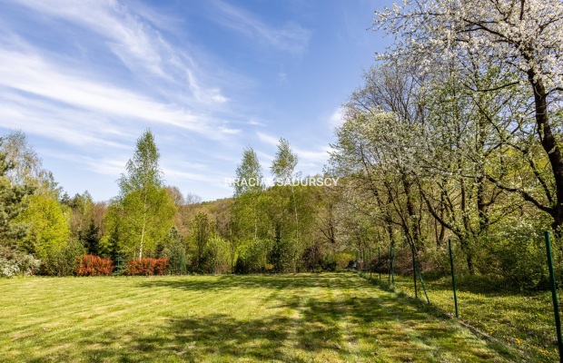  DOM NA DUŻEJ DZIAŁCE W ATRAKCYJNEJ LOKALIZACJI