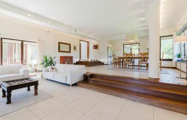 PIĘKNY DOM W DOBREJ CENIE NA ATRAKCYJNEJ DZIAŁCE