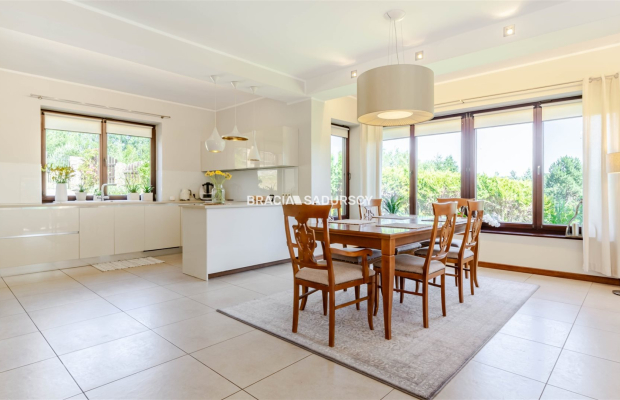 PIĘKNY DOM W DOBREJ CENIE NA ATRAKCYJNEJ DZIAŁCE