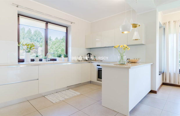 PIĘKNY DOM W DOBREJ CENIE NA ATRAKCYJNEJ DZIAŁCE