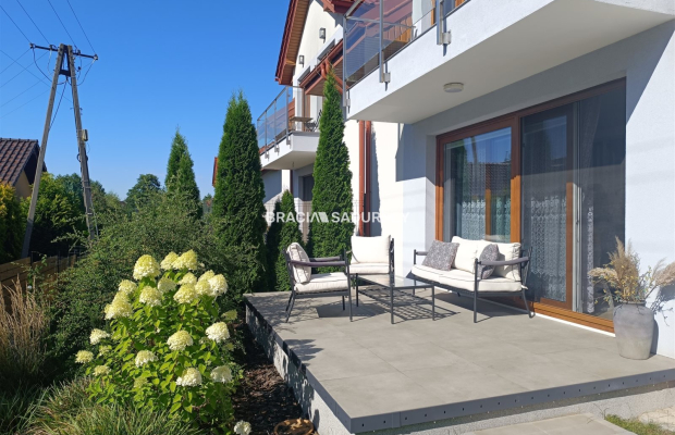 Bliźniak w Sidzinie/ładny ogródek/garaż/do wejscia