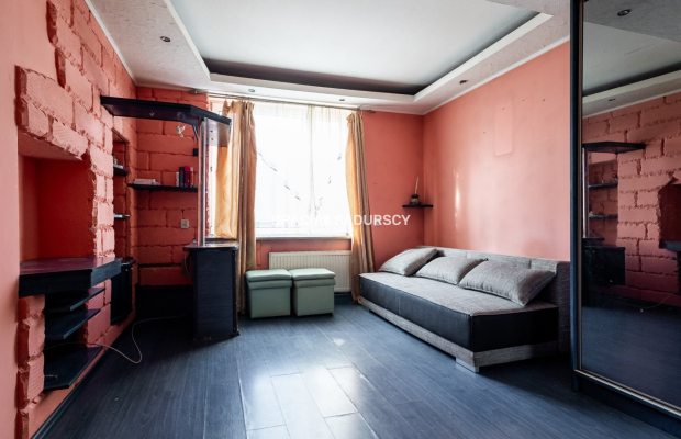 SWOSZOWICE, DOM W ZABUDOWIE BLIŹNIACZEJ, 3 POK 