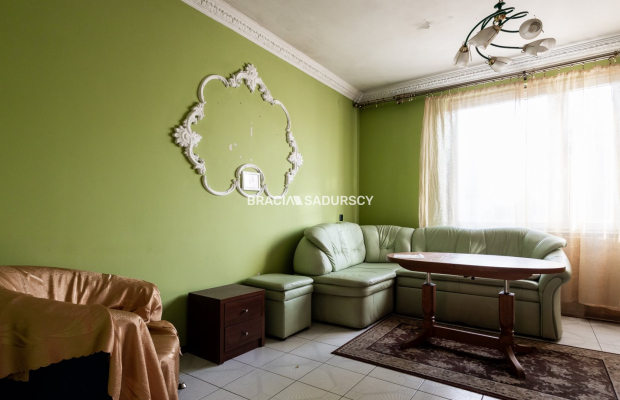 SWOSZOWICE, DOM W ZABUDOWIE BLIŹNIACZEJ, 3 POK 