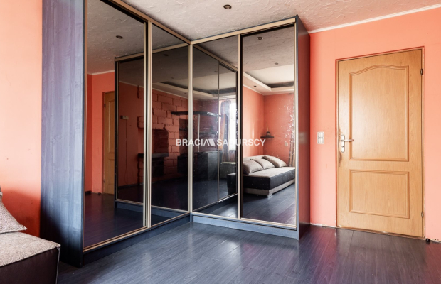 SWOSZOWICE, DOM W ZABUDOWIE BLIŹNIACZEJ, 3 POK 