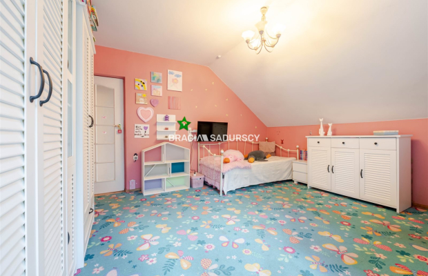 Dom w mieście z potencjałem! Duża działka 15 arów