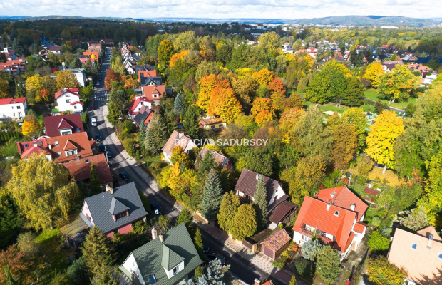 Dom z furtką do PARKU / szkoła / MPK / Kliny