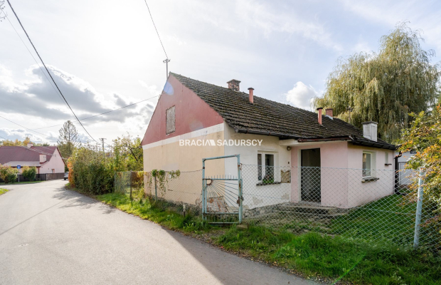 Zwierzyniec, Kraków – dom bliźniak 85m2 do remontu