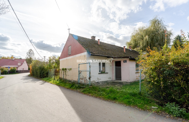 Zwierzyniec, Kraków – dom bliźniak 85m2 do remontu