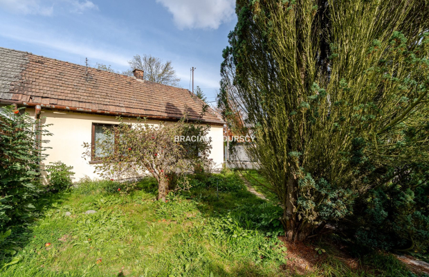 Zwierzyniec, Kraków – dom bliźniak 85m2 do remontu