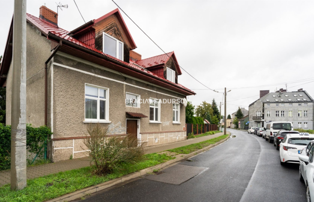 Dom z potencjałem inwestycyjnym- Krk Płaszów