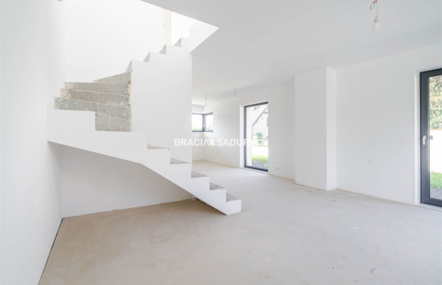 Koźmice Małe - Nowy dom z widokiem na łąki