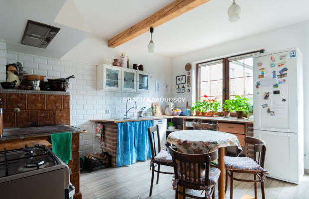 Dom z działką pozwalającą na budowę drugiego