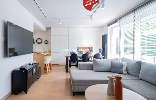 WOLNOSTOJĄCY DOM W OKOLICY ZAKRZÓWKA