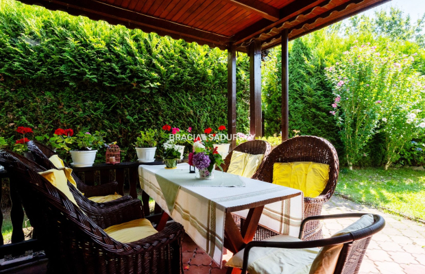 UROKLIWY DOM NA DUŻEJ DZIAŁCE