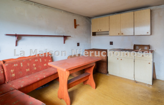 Dom z potencjałem - idealny pod inwestycję. 