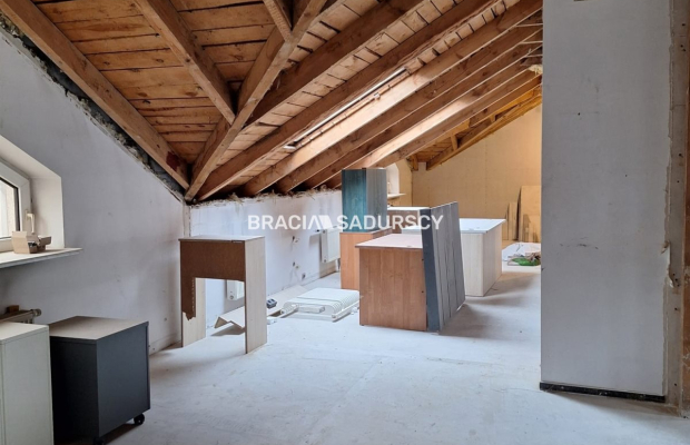 Obiekt, doskonała lokalizacja,Krowodrza,potencjał