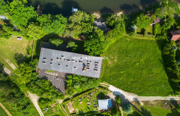 Jezioro Rożnowskie teren na hotel 