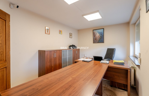 3 pok Modrzejewskiej, Krowodrza