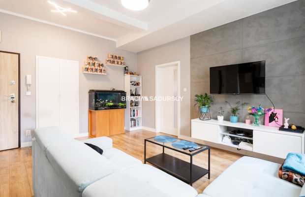 Bardzo ładne mieszkanie. Osiedle Stalowe.