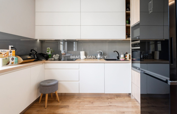 Bardzo ładne mieszkanie. Osiedle Stalowe.