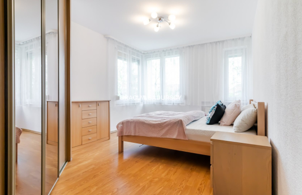 2-pok, Podgórze Duchackie, z balkonem