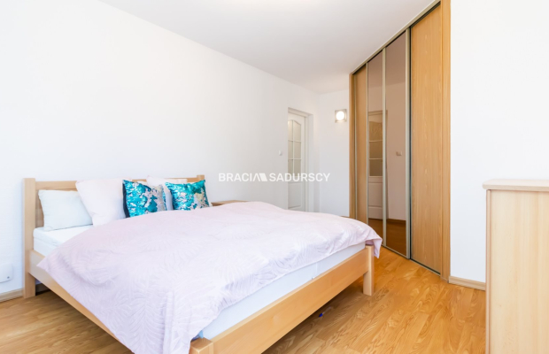 2-pok, Podgórze Duchackie, z balkonem