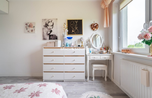 Gustowne 3 pok mieszkanie ul. Dębskiego. 