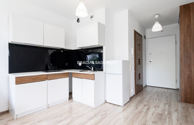 Fajna kawalerka przy ul. Koszykarskiej/ Płaszów.