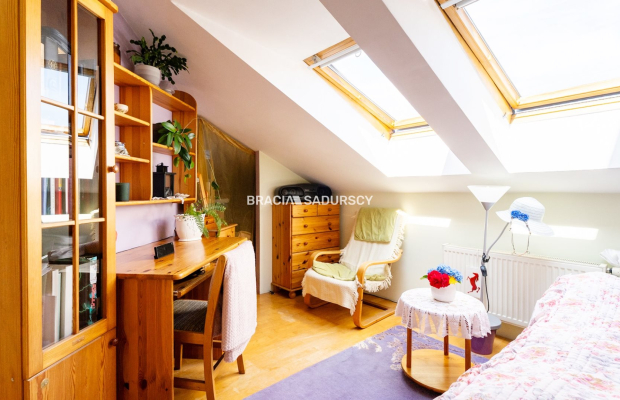 4-pok, Ruczaj,dobra lokalizacja,dwupoziomowe