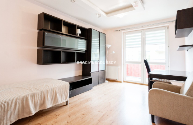 3 po z osobną kuchnią - Rydlówka