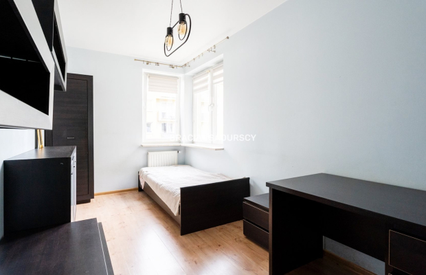 3 po z osobną kuchnią - Rydlówka